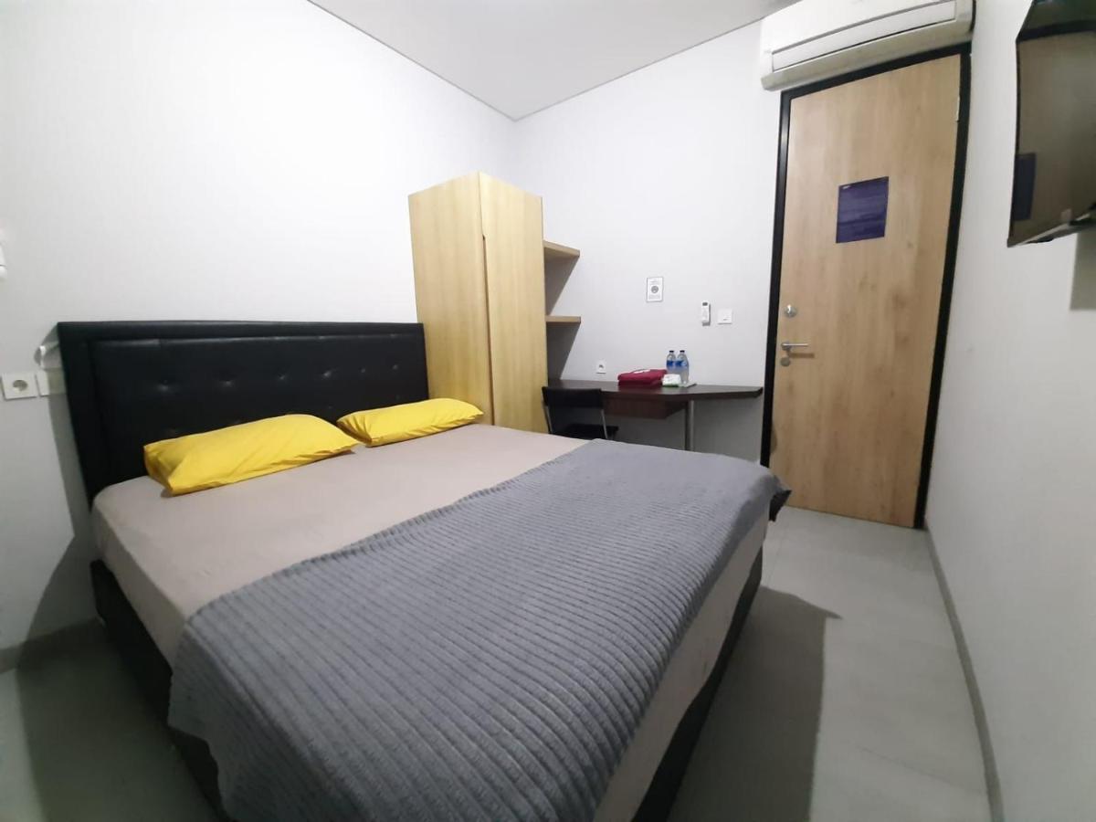 Готель Oyo Life 92770 Cozy Puri 22 Джакарта Екстер'єр фото